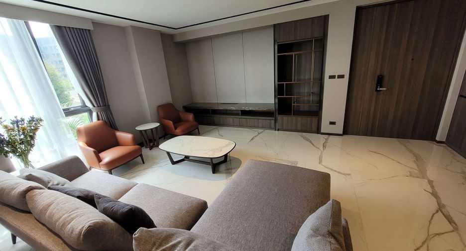 Wohnung zur Miete mit 2 Zimmer in Khlong Toei, Bangkok