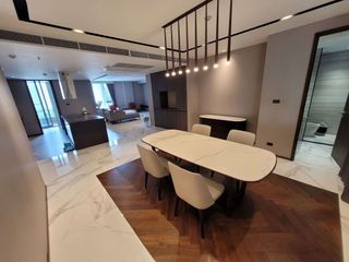 Wohnung zur Miete mit 2 Zimmer in Khlong Toei, Bangkok