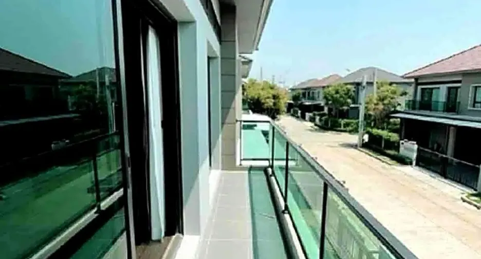 For sale and for rent 4 bedrooms house in Mueang Nonthaburi, Nonthaburi