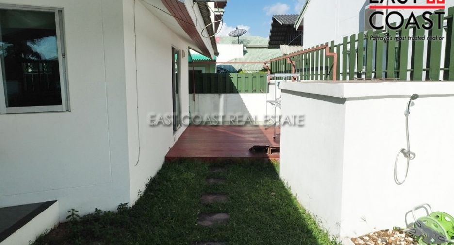 For rent 2 bedrooms house in East Pattaya, Pattaya