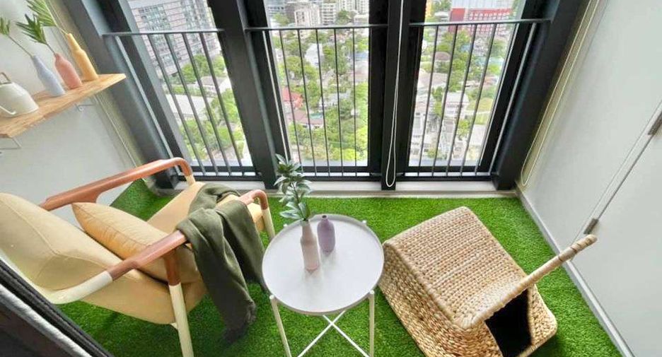 For rent 1 bed condo in Khlong Toei, Bangkok