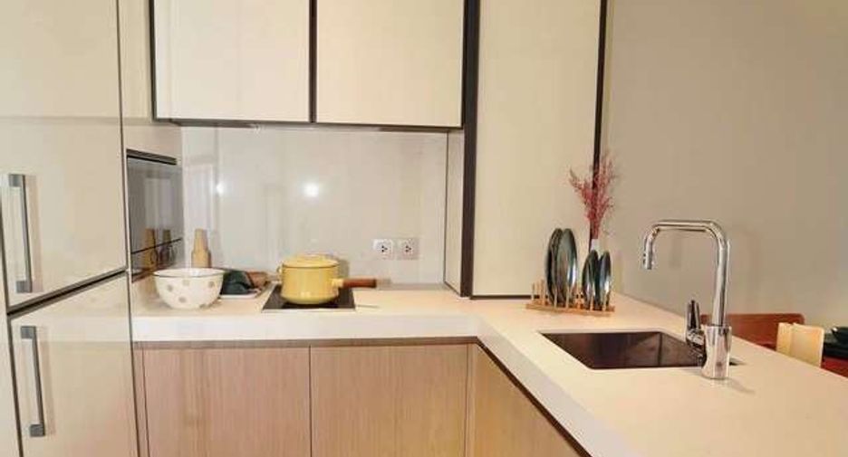 For rent 1 bed condo in Khlong Toei, Bangkok