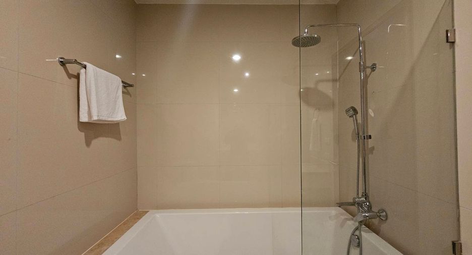 For rent 3 ベッドルーム condo in Watthana, Bangkok