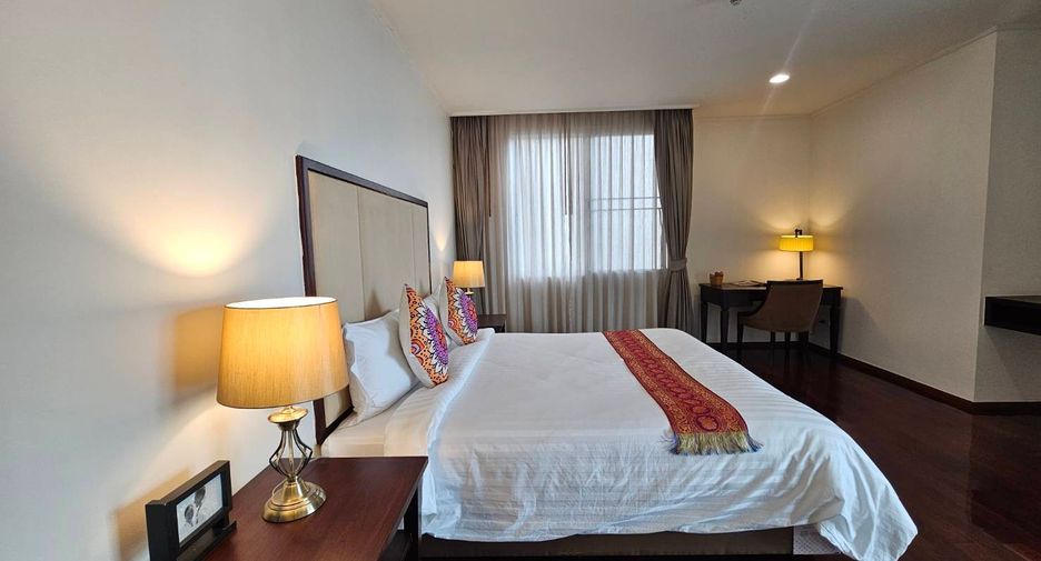 For rent 3 ベッドルーム condo in Watthana, Bangkok