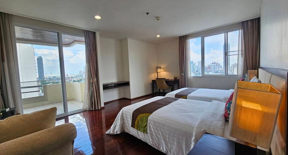 For rent 3 ベッドルーム condo in Watthana, Bangkok