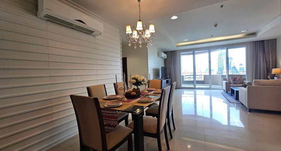 For rent 3 ベッドルーム condo in Watthana, Bangkok