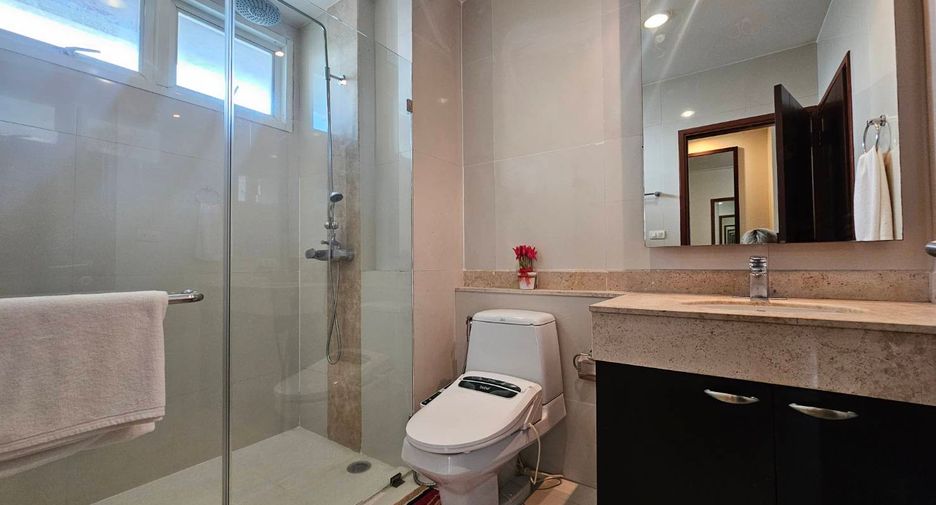 For rent 3 ベッドルーム condo in Watthana, Bangkok