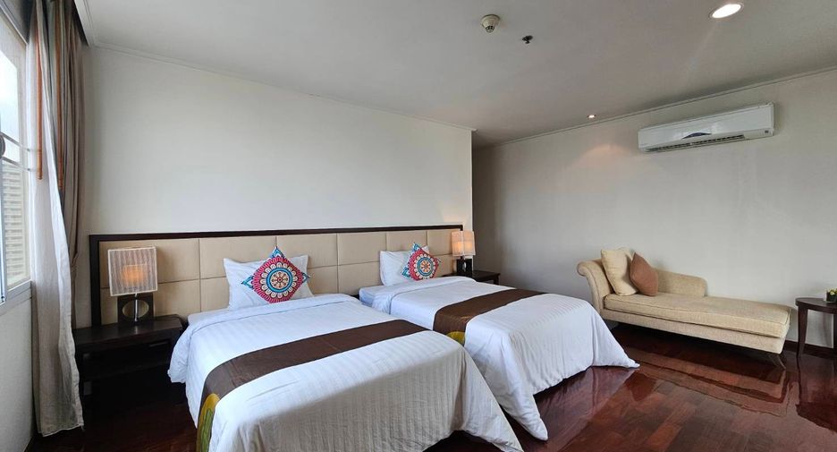 For rent 3 ベッドルーム condo in Watthana, Bangkok