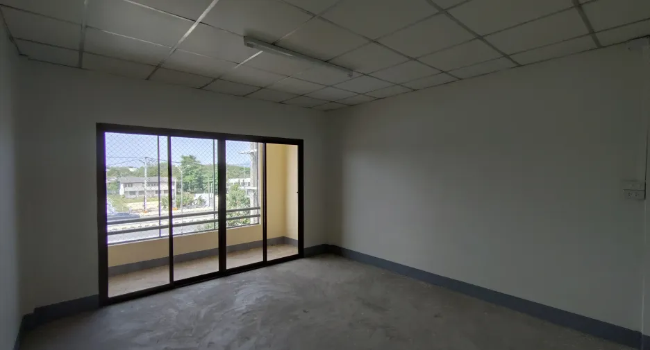 Reihenhaus zum Kauf mit 2 Zimmer in Chum Phae, Khon Kaen