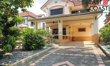 For rent 3 bedrooms house in East Pattaya, Pattaya