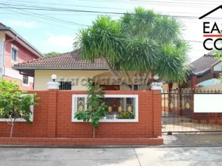 À louer 3 chambres maison à Bang Lamung, Chonburi