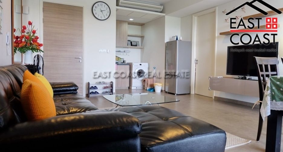 For rent 2 bedrooms condo in North Pattaya, Pattaya