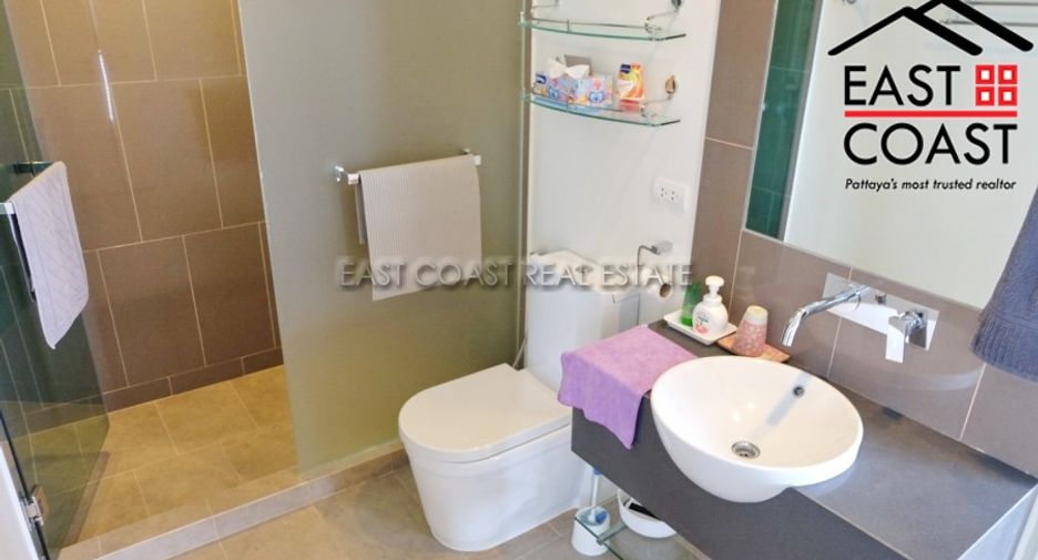 For rent 2 bedrooms condo in North Pattaya, Pattaya