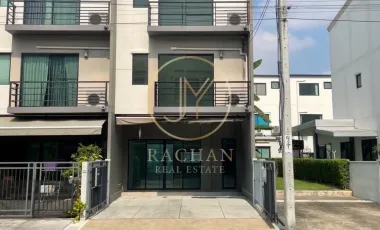 For sale 3 ベッドルーム townhouse in Bang Kruai, Nonthaburi
