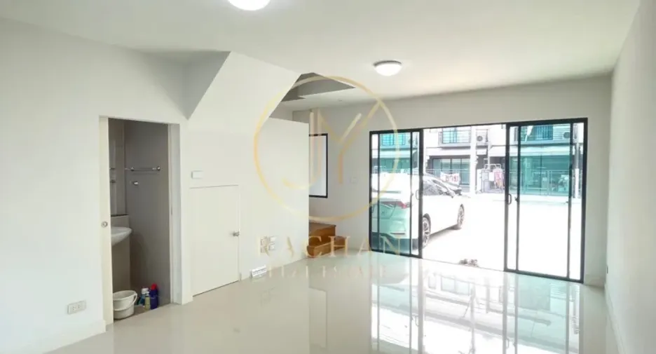 For sale 3 bedrooms townhouse in Bang Kruai, Nonthaburi