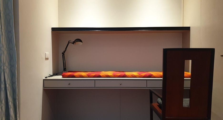 For rent 3 bedrooms condo in Watthana, Bangkok