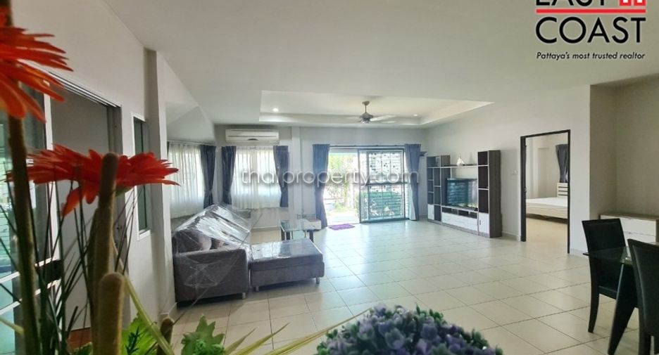 Casa en alquiler de 4 habitaciones en East Pattaya, Pattaya