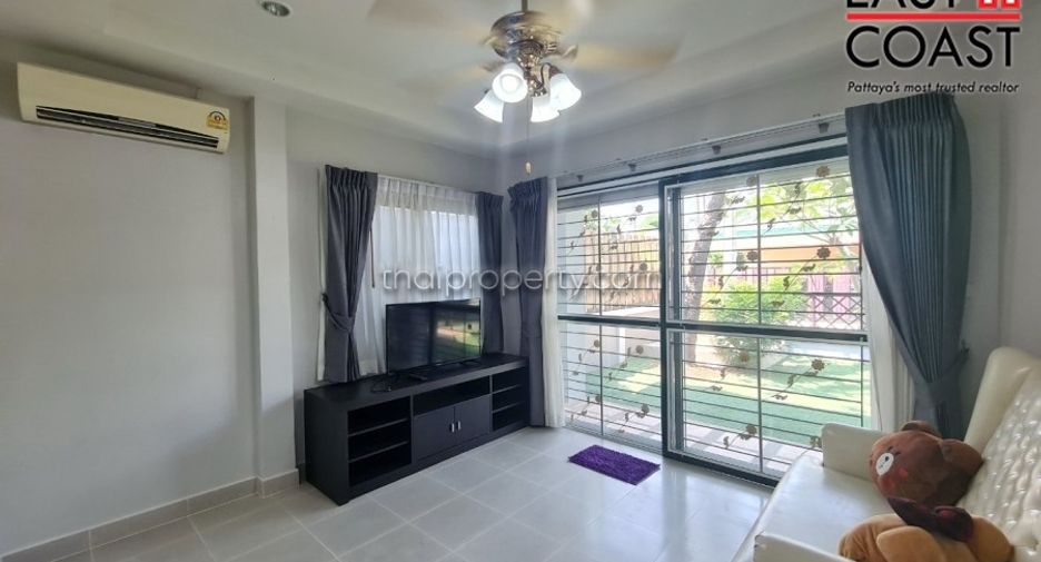 Casa en alquiler de 4 habitaciones en East Pattaya, Pattaya