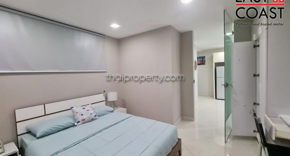 For rent 2 bedrooms condo in North Pattaya, Pattaya
