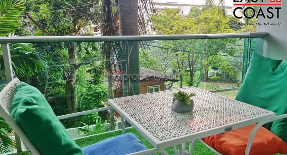 For rent 2 bedrooms condo in North Pattaya, Pattaya