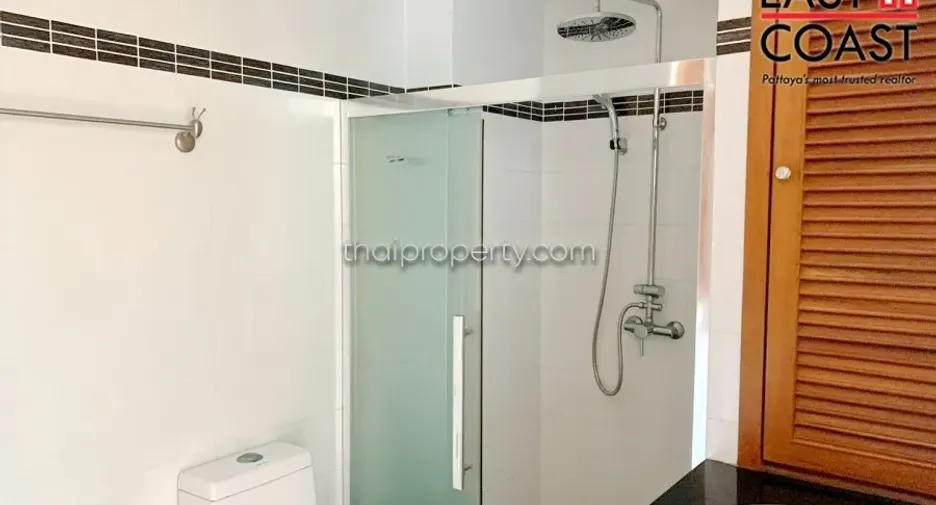 For rent 2 bedrooms condo in Mueang Rayong, Rayong
