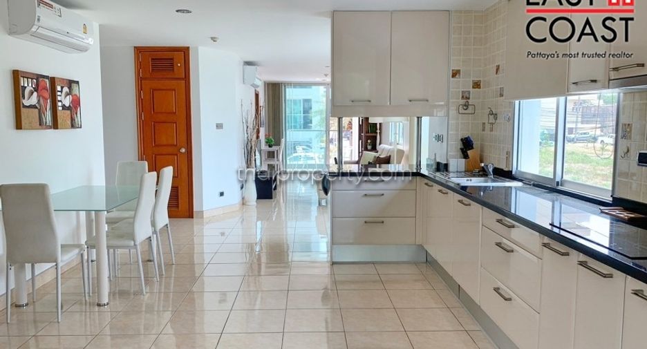 For rent 2 bedrooms condo in Pratumnak, Pattaya