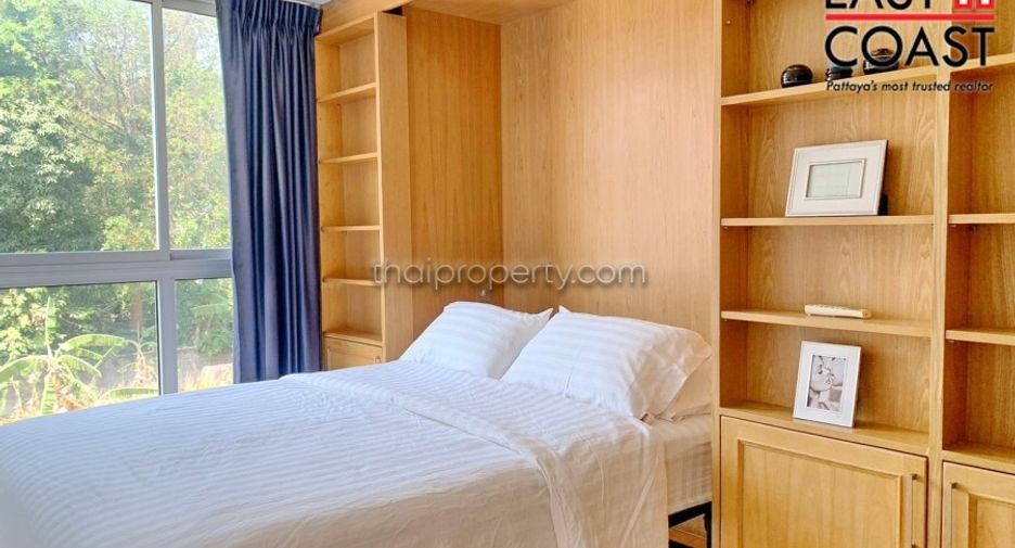 For rent 2 bedrooms condo in Pratumnak, Pattaya