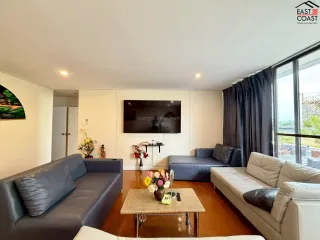 For rent 2 bedrooms condo in Bang Lamung, Chonburi