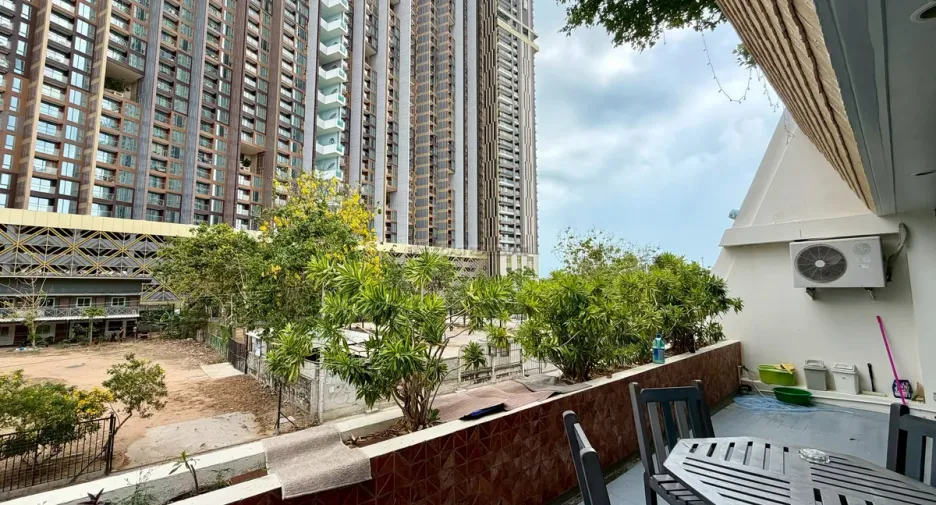 For rent 2 bedrooms condo in Jomtien, Pattaya