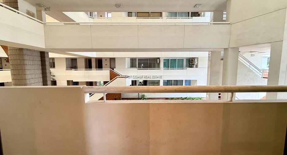 For rent 2 bedrooms condo in Jomtien, Pattaya