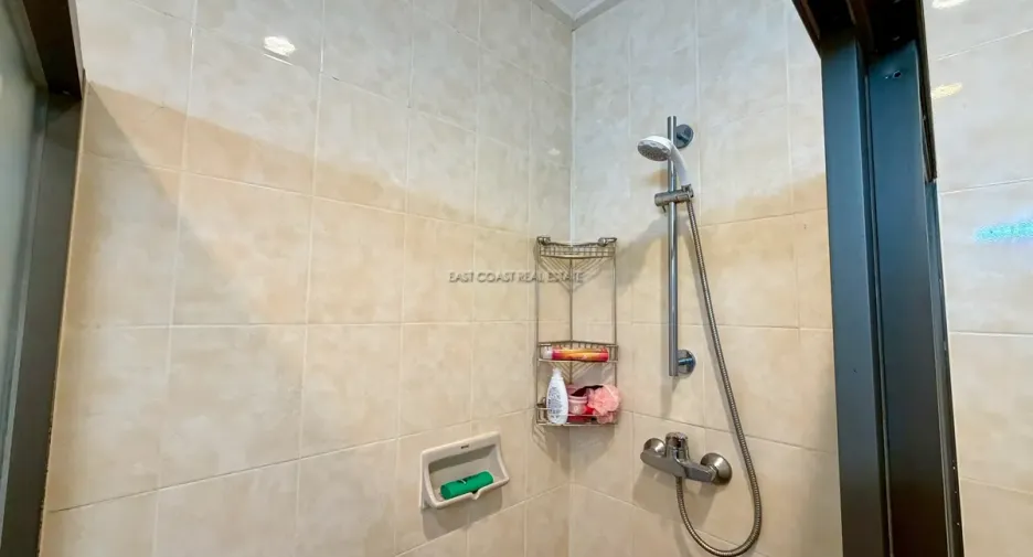 For rent 2 bedrooms condo in Jomtien, Pattaya