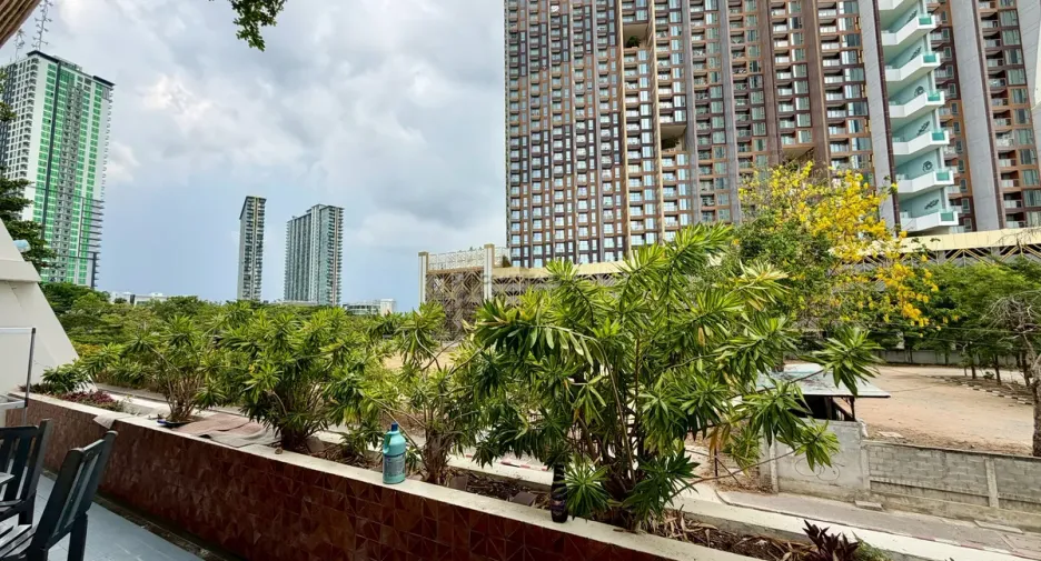 For rent 2 bedrooms condo in Jomtien, Pattaya