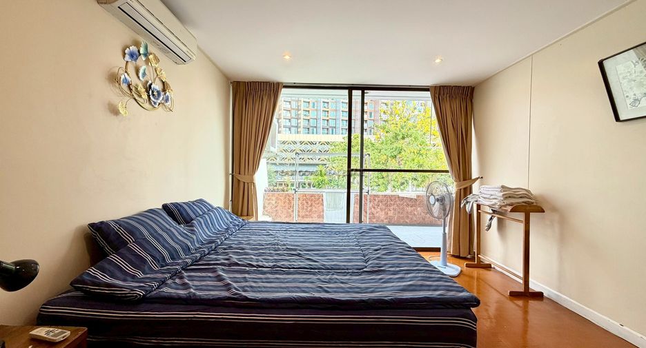 For rent 2 bedrooms condo in Jomtien, Pattaya