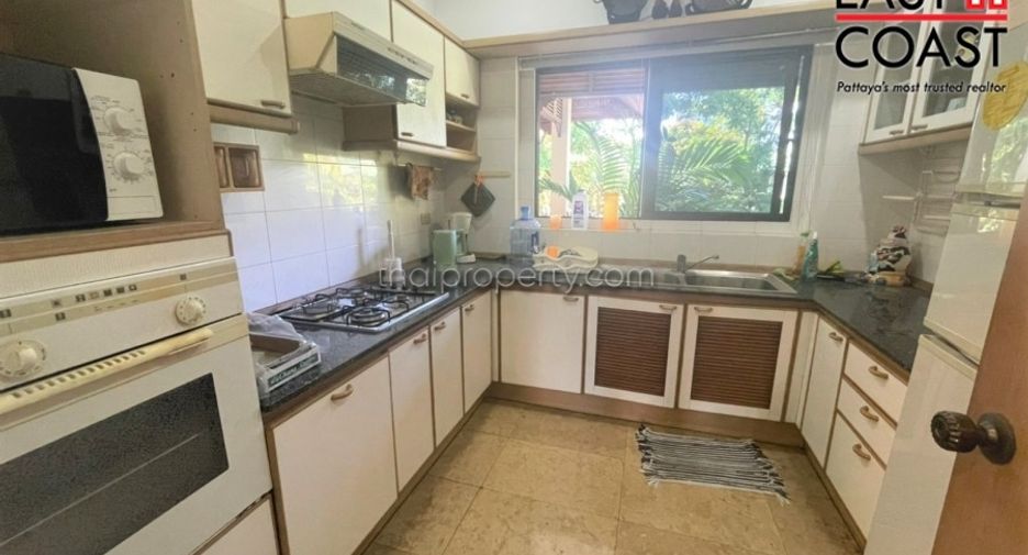 For rent 2 bedrooms condo in Sattahip, Chonburi