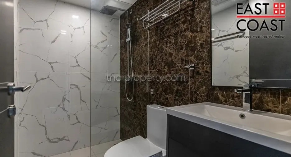 For rent 2 bedrooms condo in Bang Lamung, Chonburi