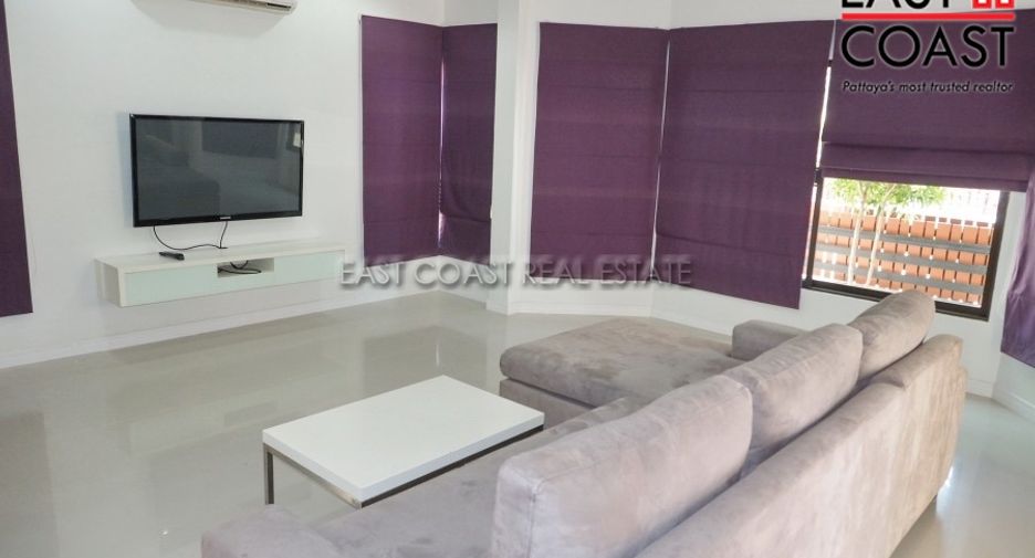 For rent 3 bedrooms house in East Pattaya, Pattaya