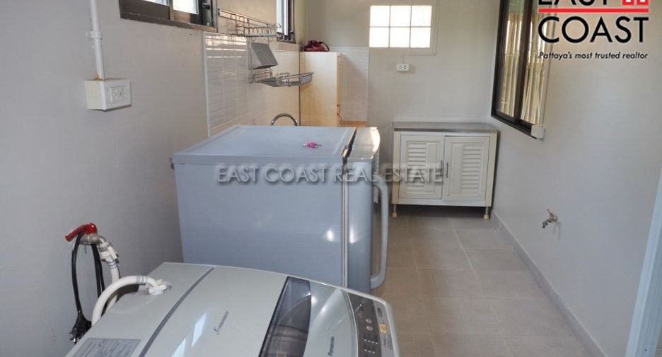For rent 3 bedrooms house in East Pattaya, Pattaya