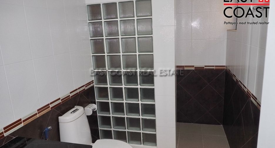 For rent 3 bedrooms house in East Pattaya, Pattaya