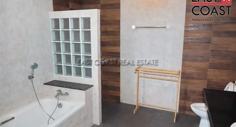 For rent 3 bedrooms house in Bang Lamung, Chonburi