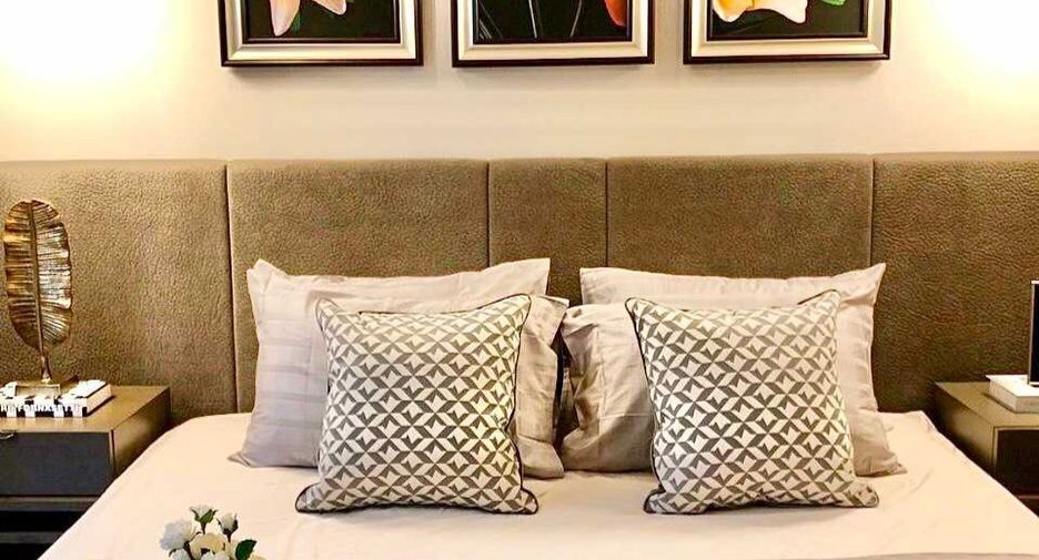 For rent そして for sale 2 ベッドルーム condo in Sathon, Bangkok