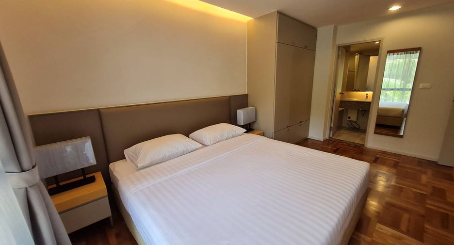 Wohnung zur Miete mit 2 Zimmer in Yan Nawa, Bangkok