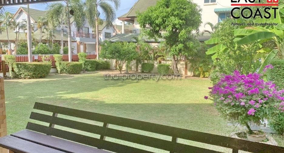 For rent 3 bedrooms house in East Pattaya, Pattaya