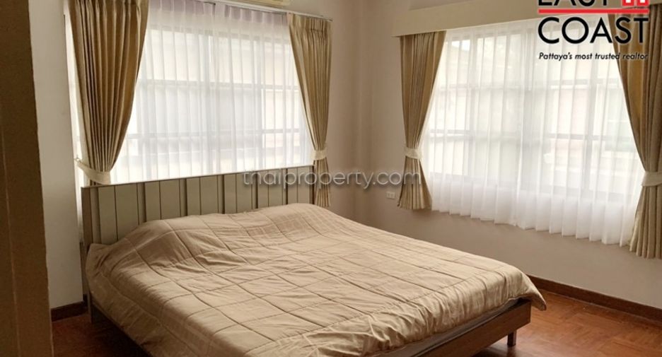 For rent 3 bedrooms house in East Pattaya, Pattaya