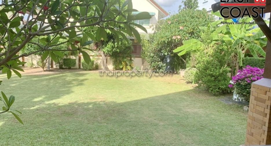 For rent 3 bedrooms house in East Pattaya, Pattaya