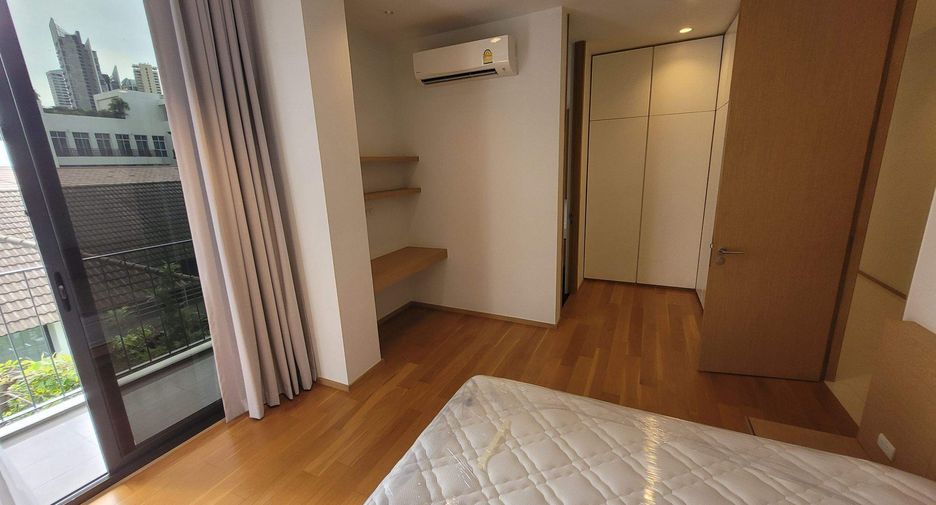 Condo en alquiler de 3 habitaciones en Khlong Toei, Bangkok