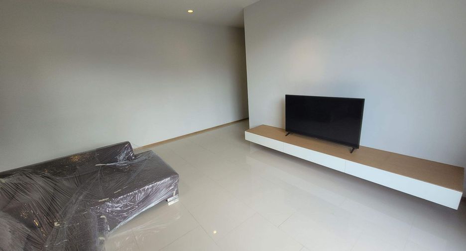 Condo en alquiler de 3 habitaciones en Khlong Toei, Bangkok