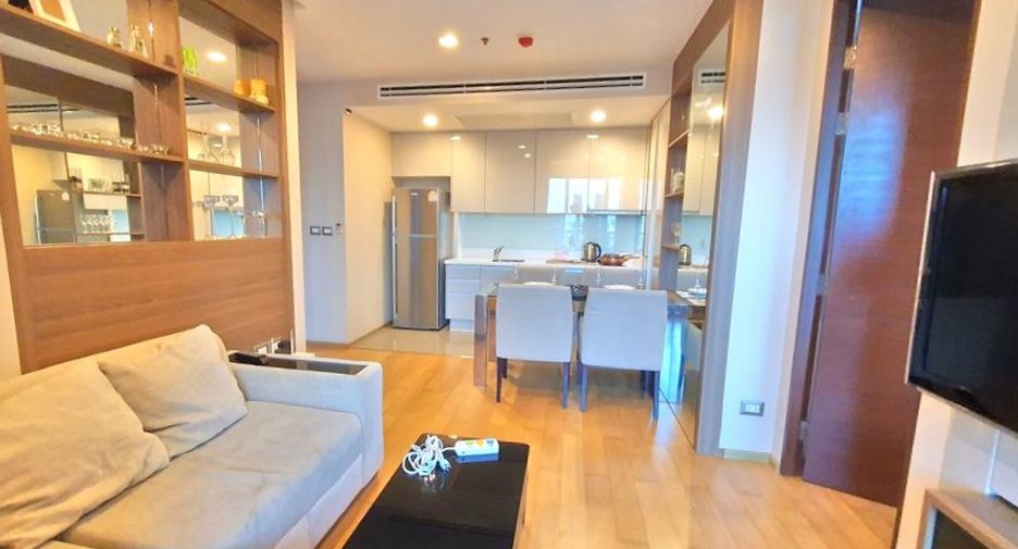 For rent 2 bedrooms condo in Watthana, Bangkok
