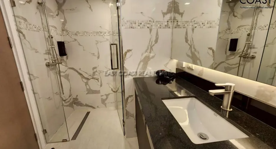 For rent 1 bed condo in Bang Lamung, Chonburi