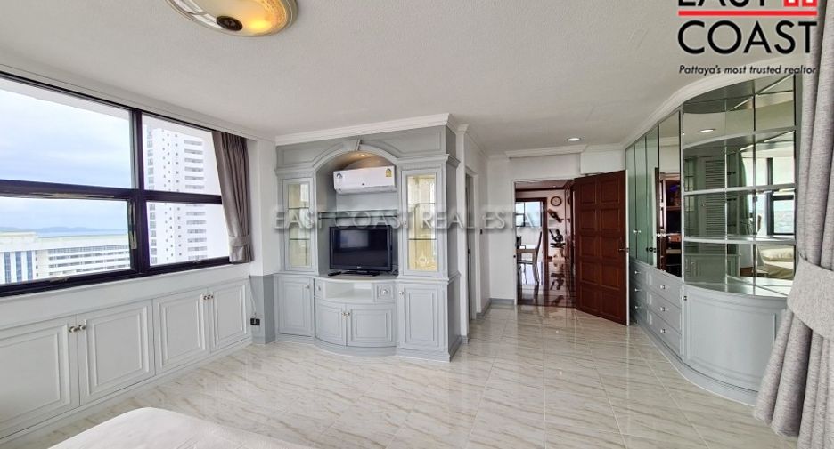 Condo en alquiler de 2 habitaciones en Pratumnak, Pattaya