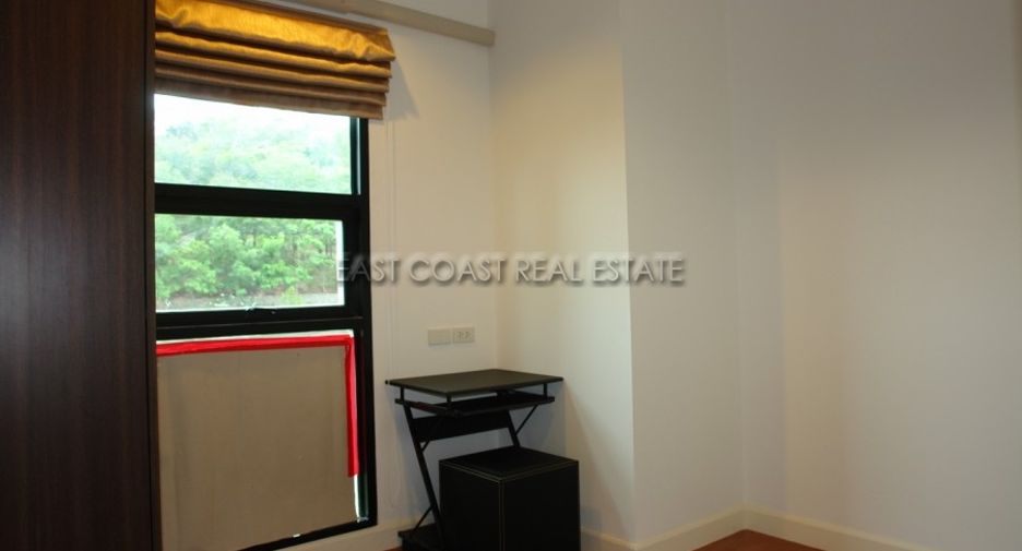 For rent 2 bedrooms condo in Pratumnak, Pattaya